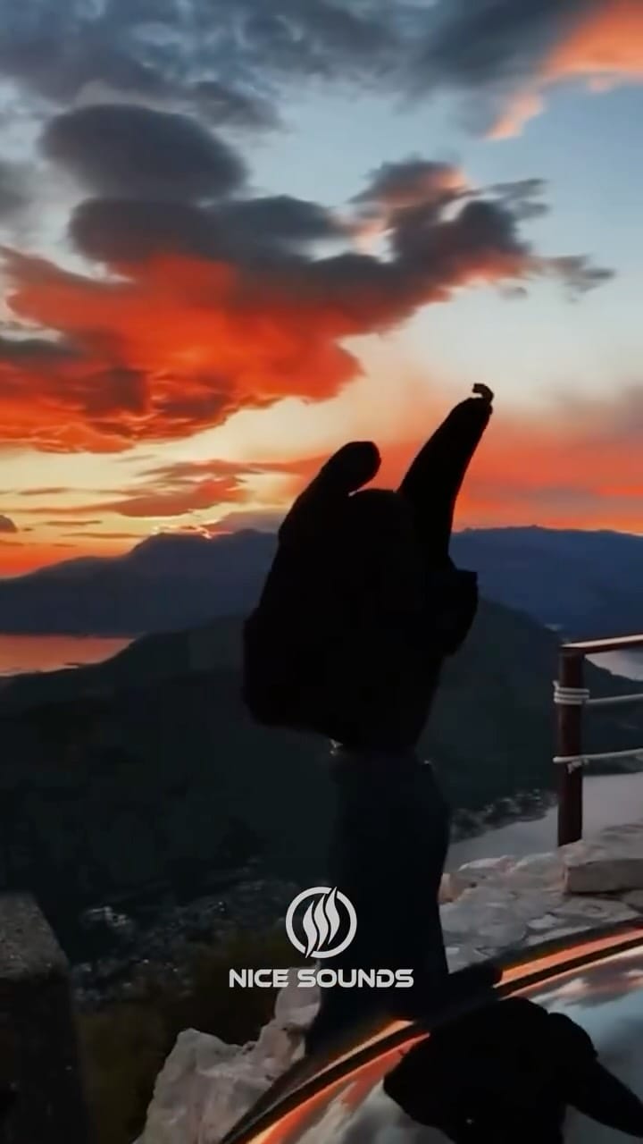 Post 6 by MrNiceSounds on Instagram (video)