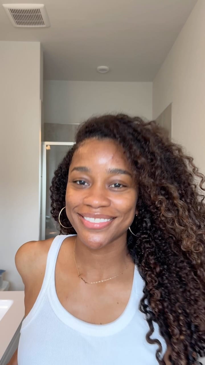 Post 1 by Ebony Bradley on Instagram (video)