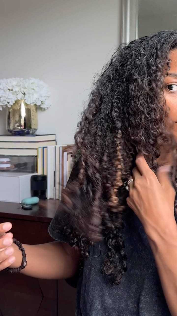 Post 6 by Ebony Bradley on Instagram (video)