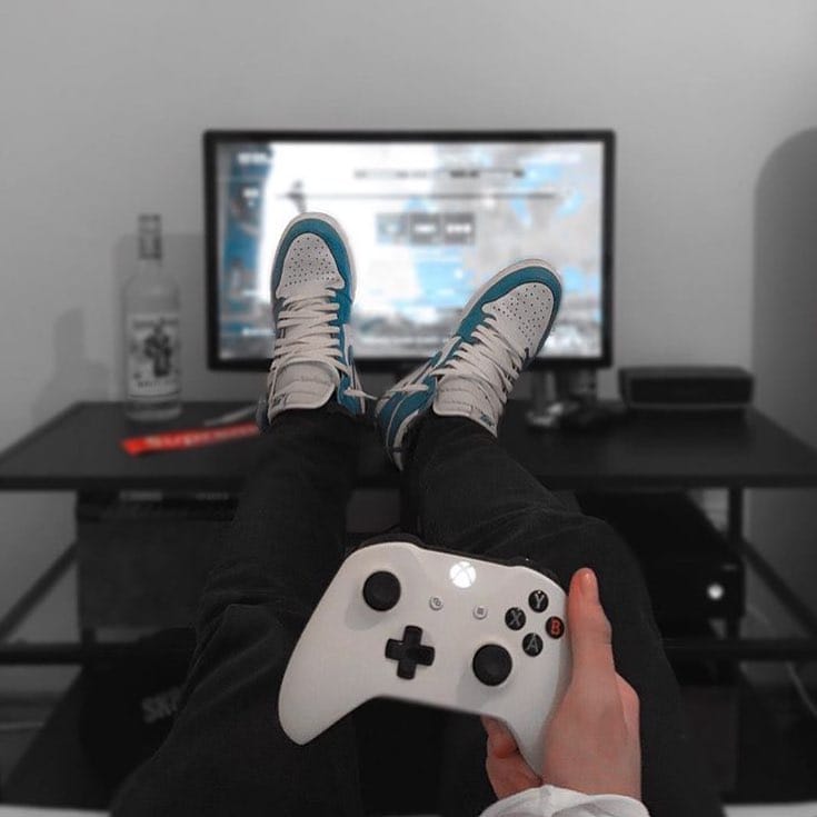 Post 6 by #StreetOutfitStyle on Instagram (image)