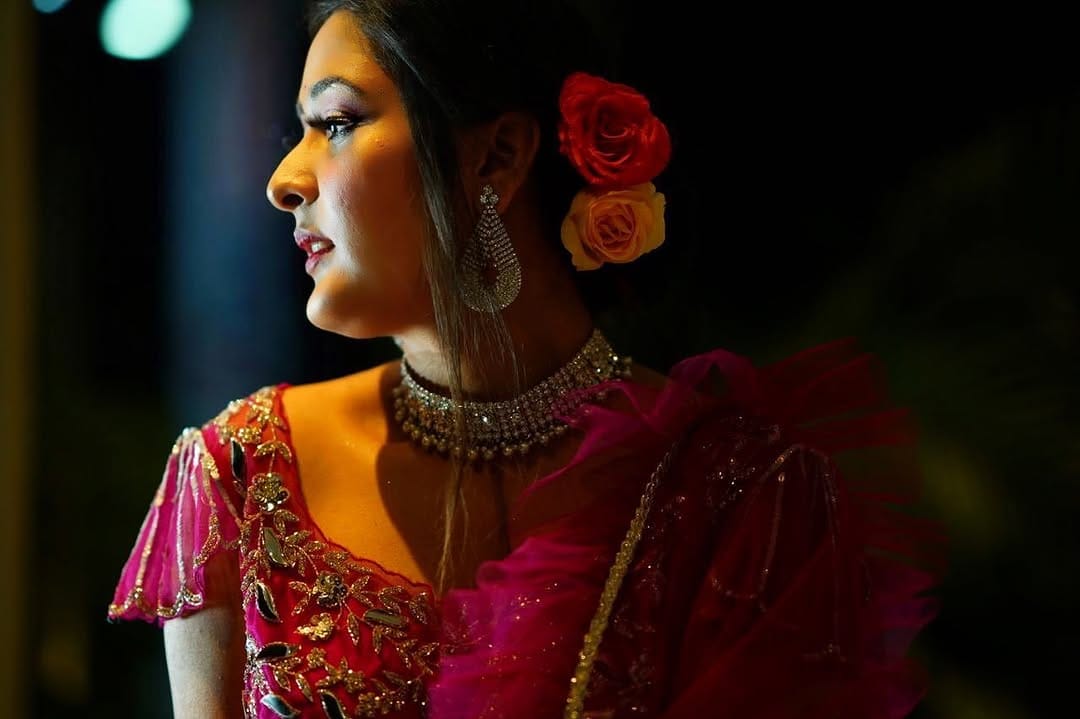 Post 7 by Swati Chauhan on Instagram (image)