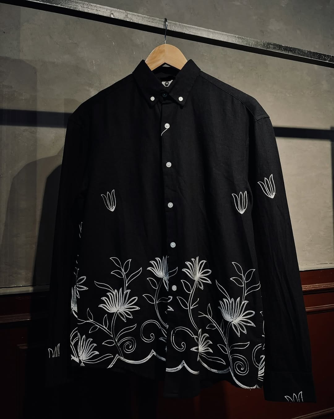 Post 5 by Denim Street on Instagram (carousel)