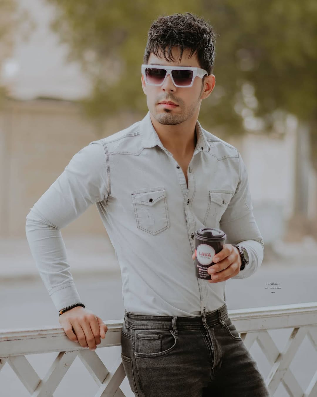 Post 10 by Ali Bakhtiari (علی بختیاری) on Instagram (image)