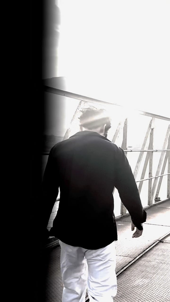 Post 3 by Karan❤️‍🔥 on Instagram (video)