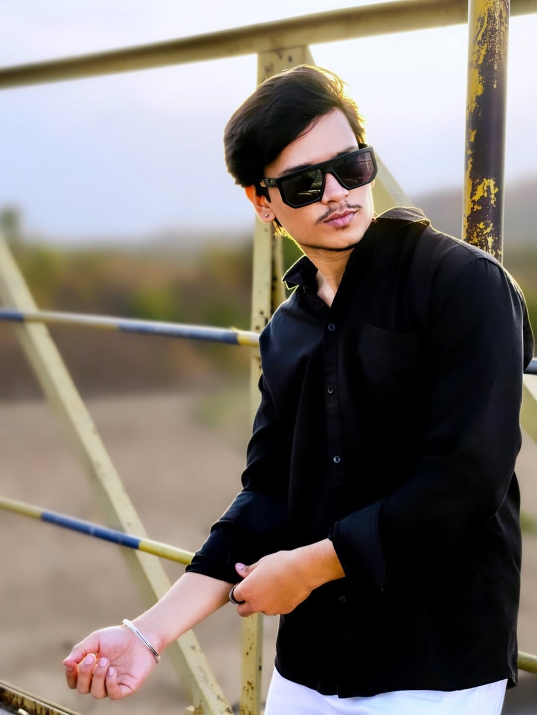 Post 4 by Karan❤️‍🔥 on Instagram (carousel)
