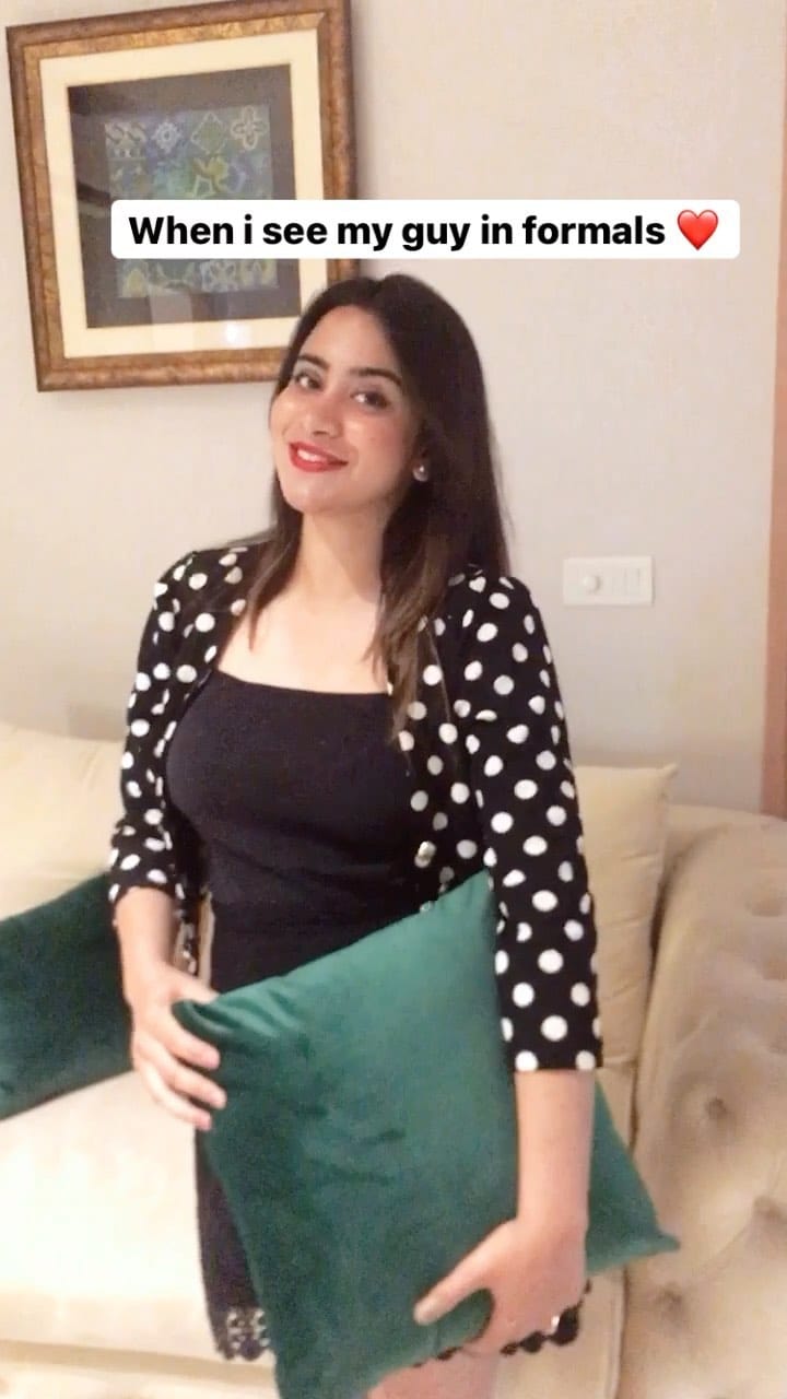 Post 9 by Muskan Soni on Instagram (video)