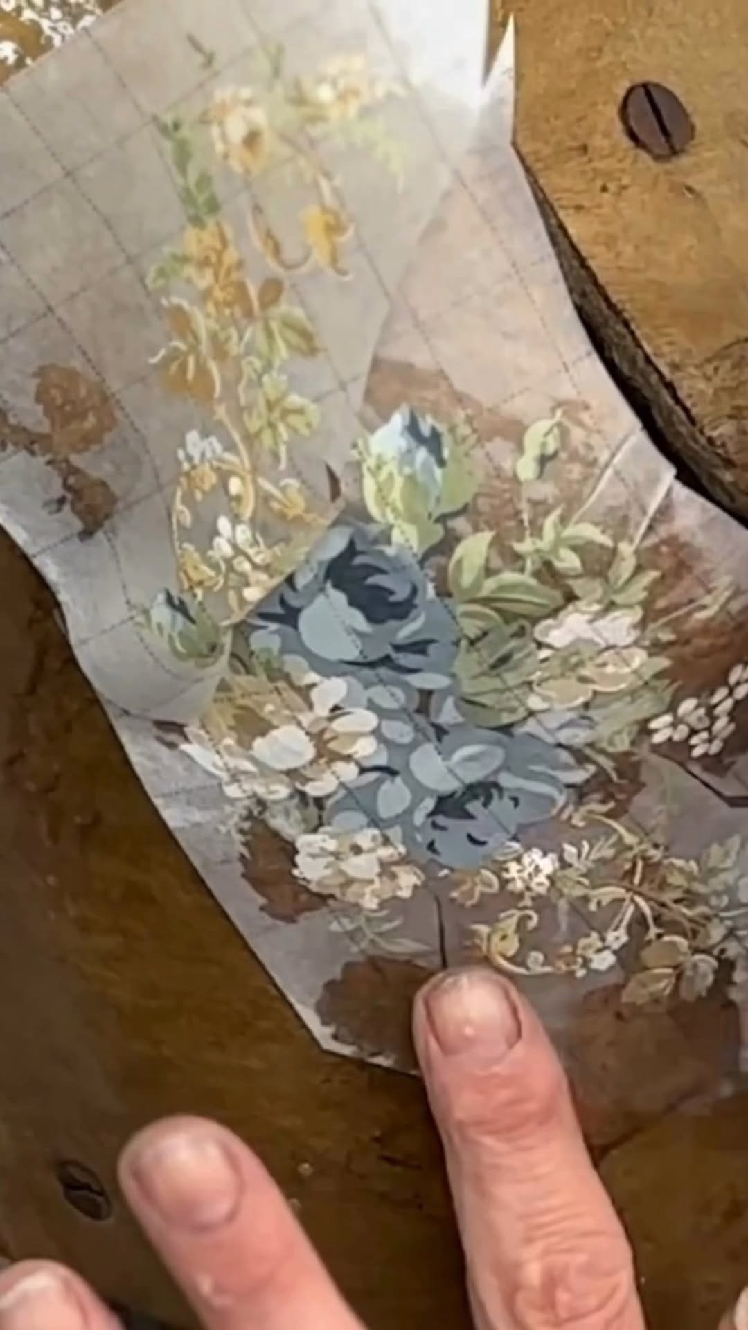 Post 4 by Sonnet Uhlenbrauck | DIY Home & Garden | Thrifter & Upcycler on Instagram (video)